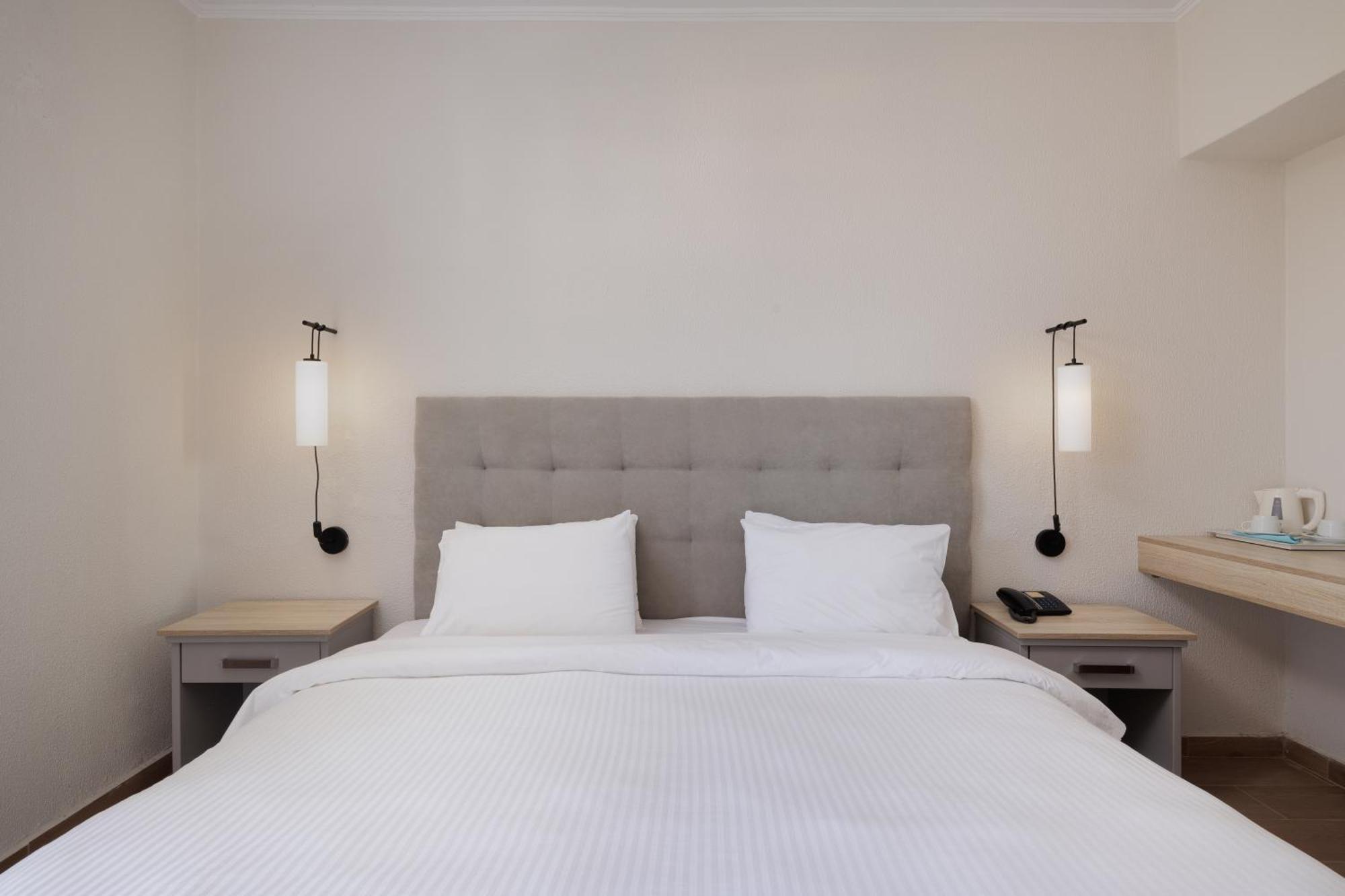 Nafsika Hotel - Adults Only Дасія Екстер'єр фото