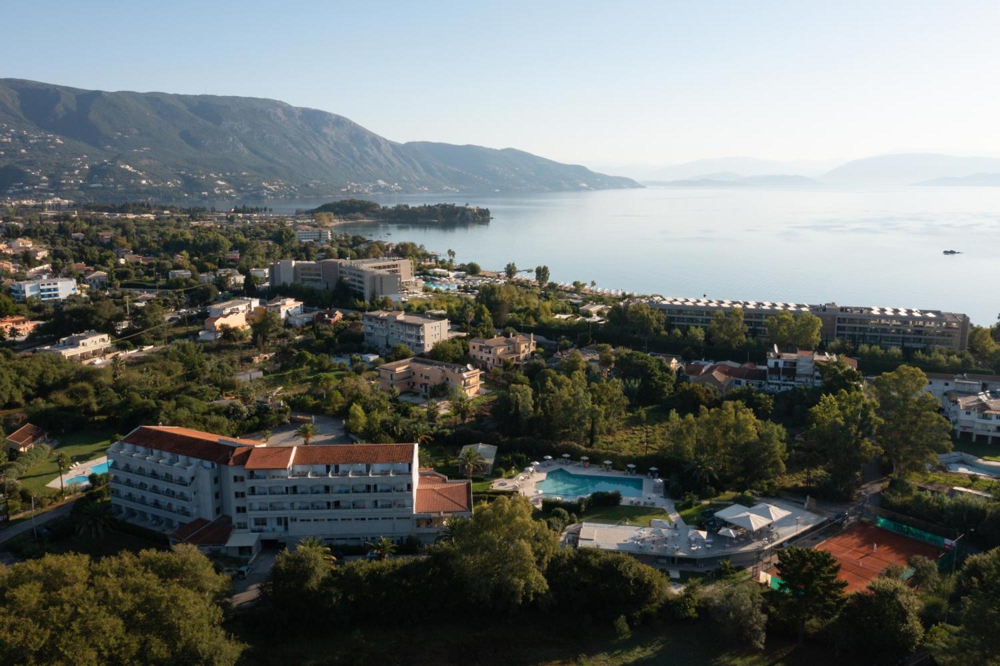 Nafsika Hotel - Adults Only Дасія Екстер'єр фото